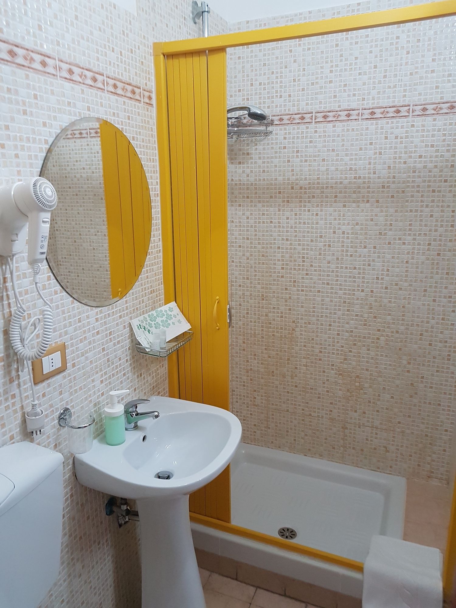 Фото La Campanella Guesthouse