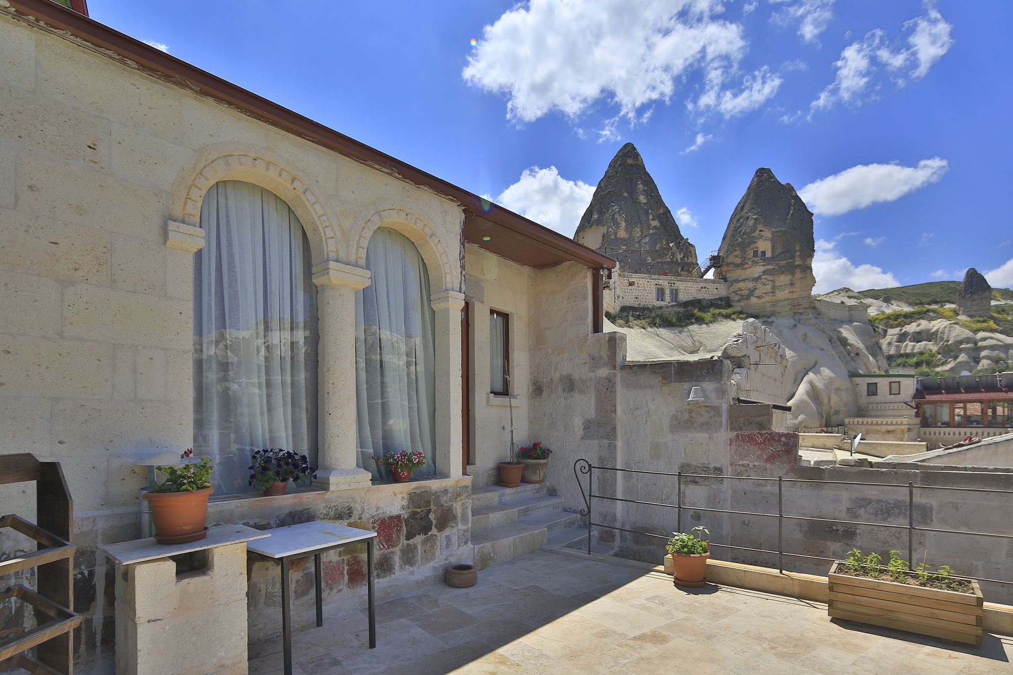 Фото Aren Cave Hotel