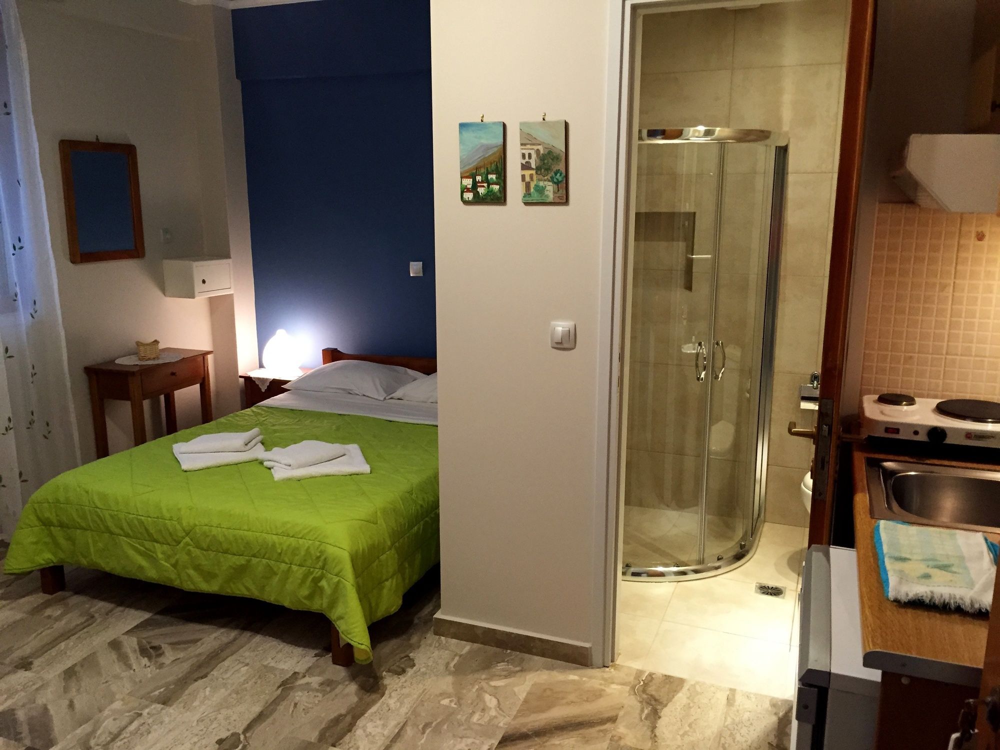 Фото Oasis Apartments