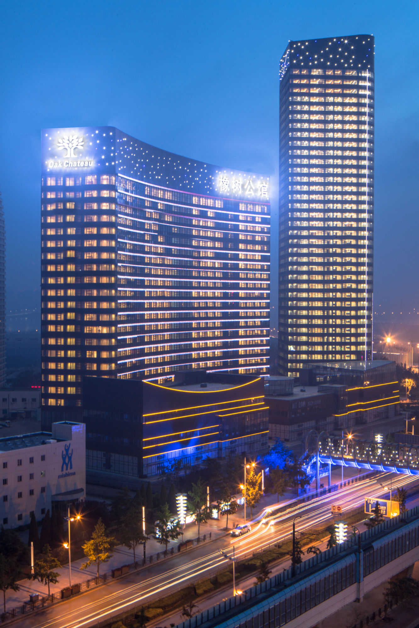 Фото Oak Chateau Dalian