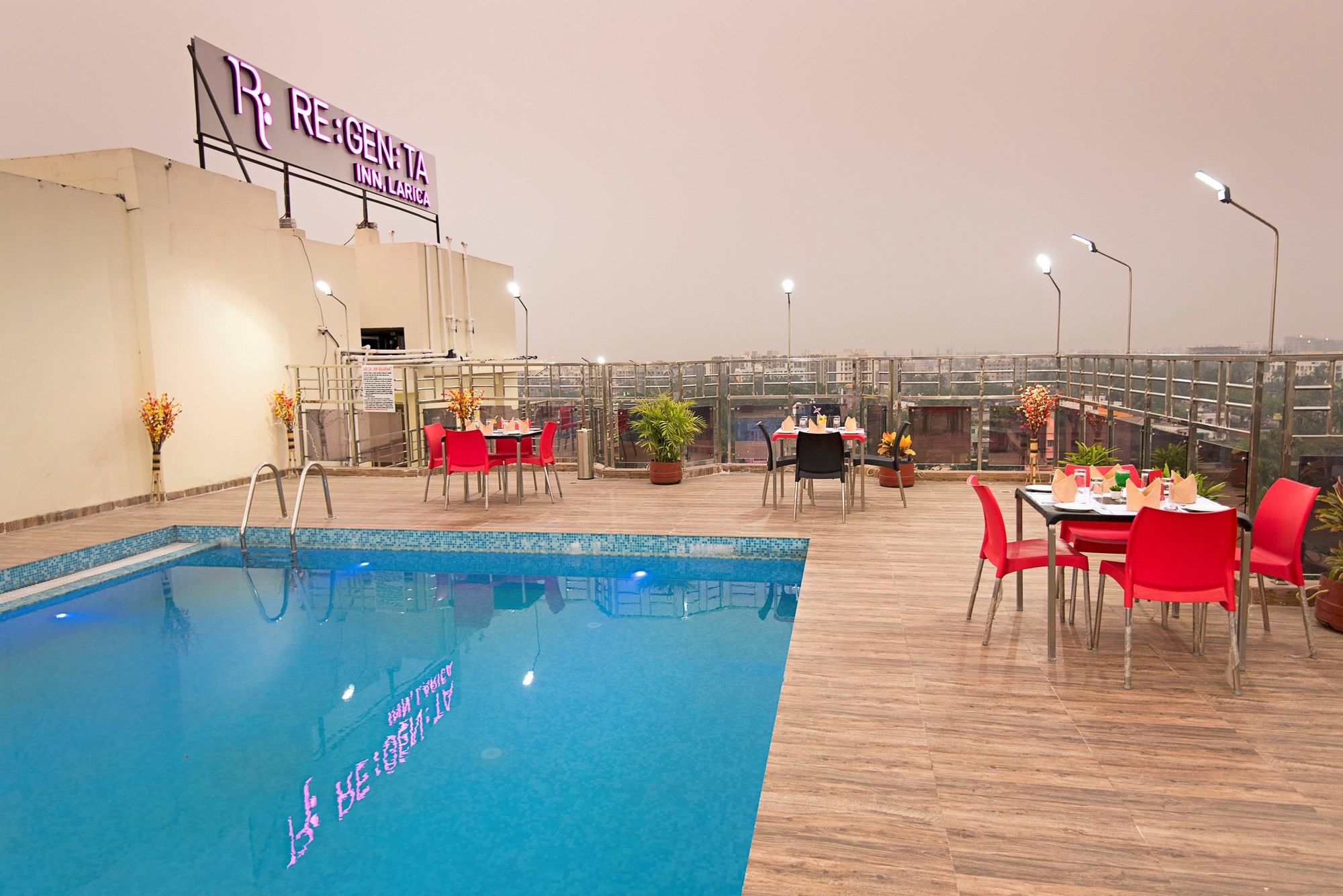 Фото Regenta Inn Larica