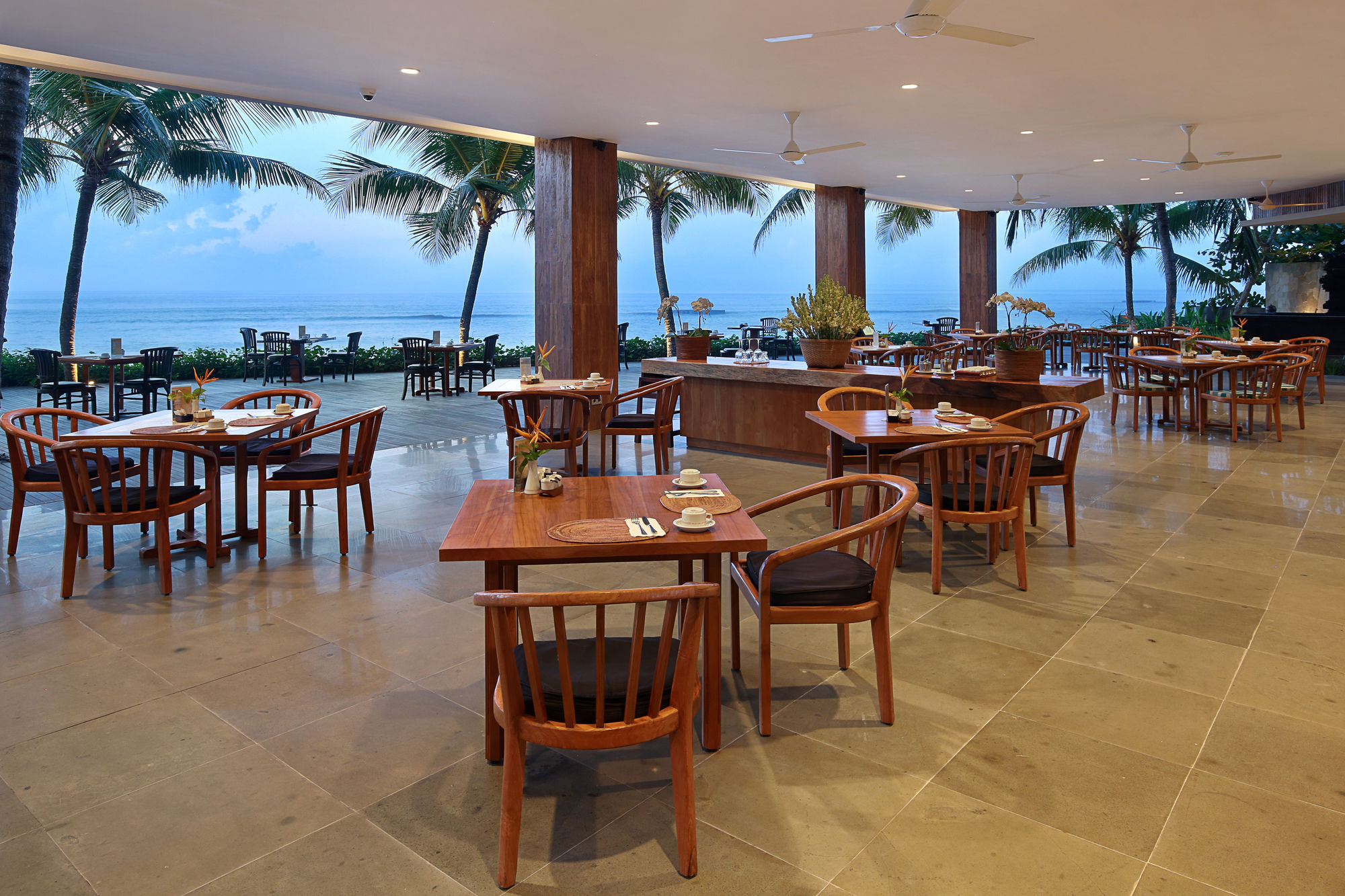 Фото Candi Beach Villas