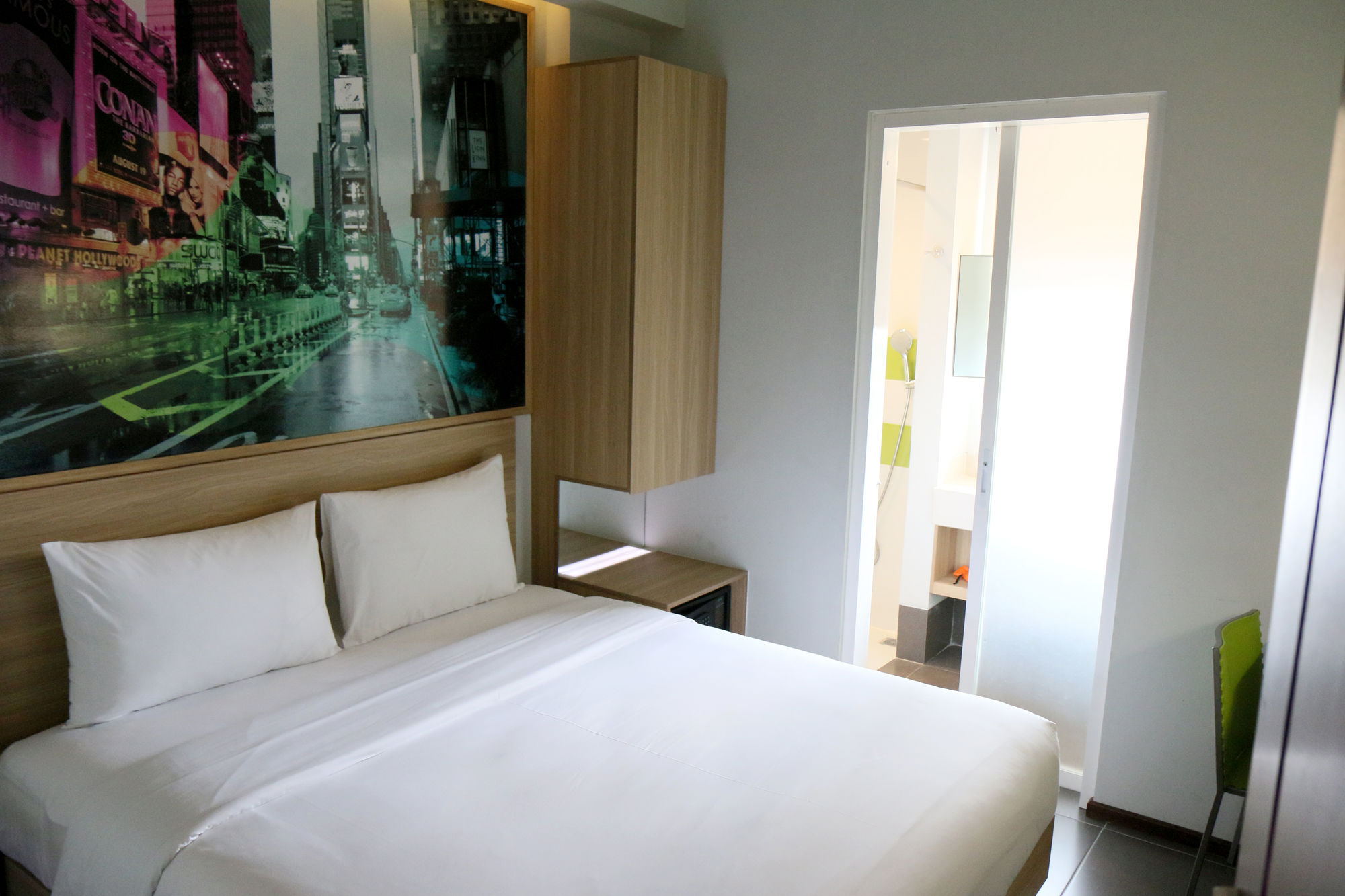 Фото Cleo Hotel Jemursari