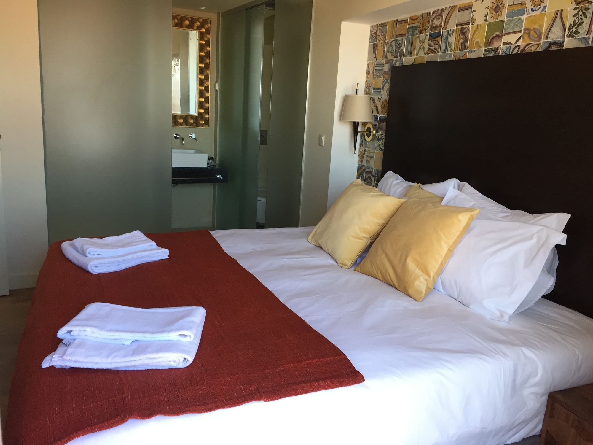 Фото Hotel Dalma Old Town