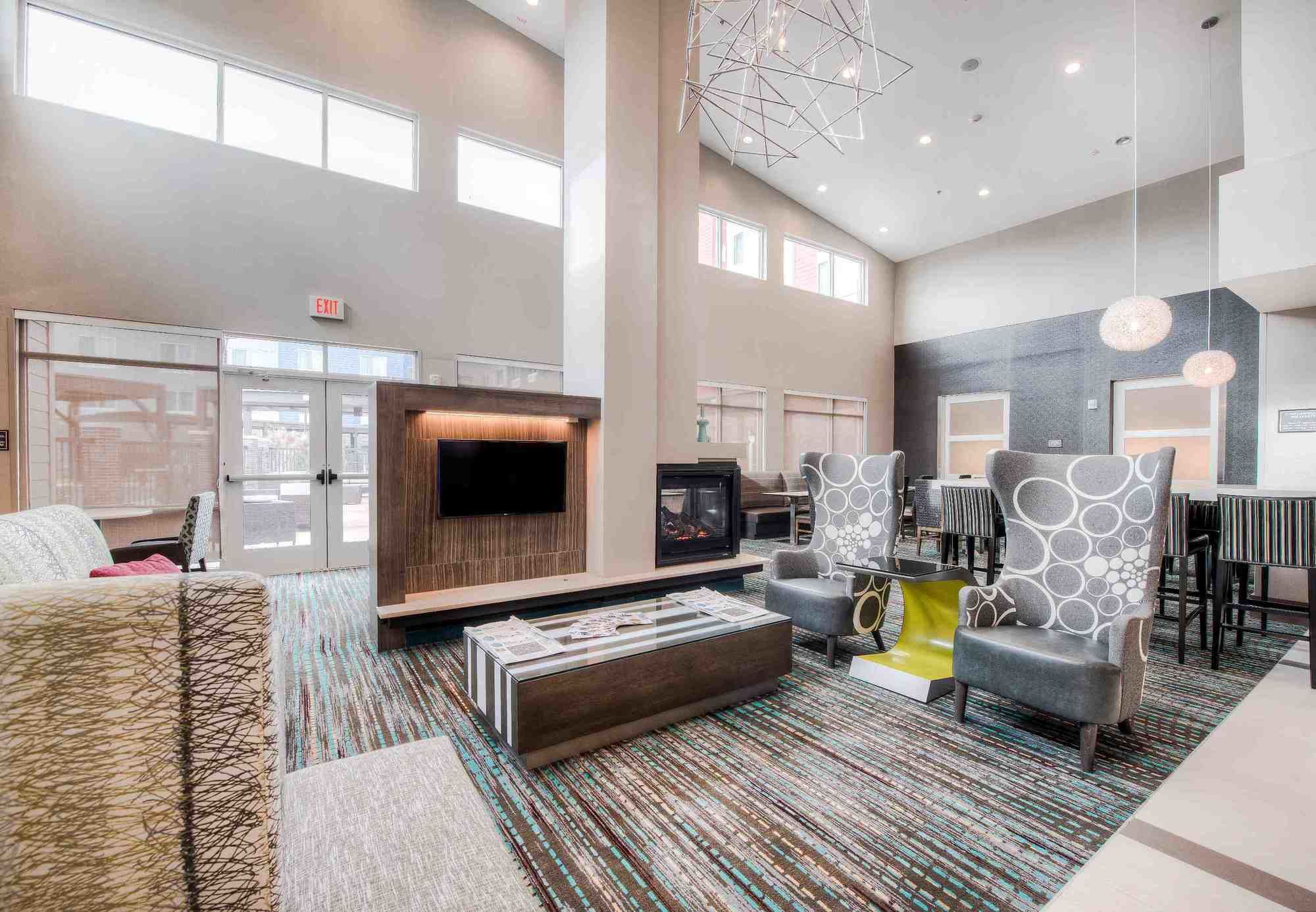 Фото Residence Inn by Marriott Charlotte Airport