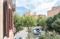 Фото Weflating Suites Sant Antoni Market