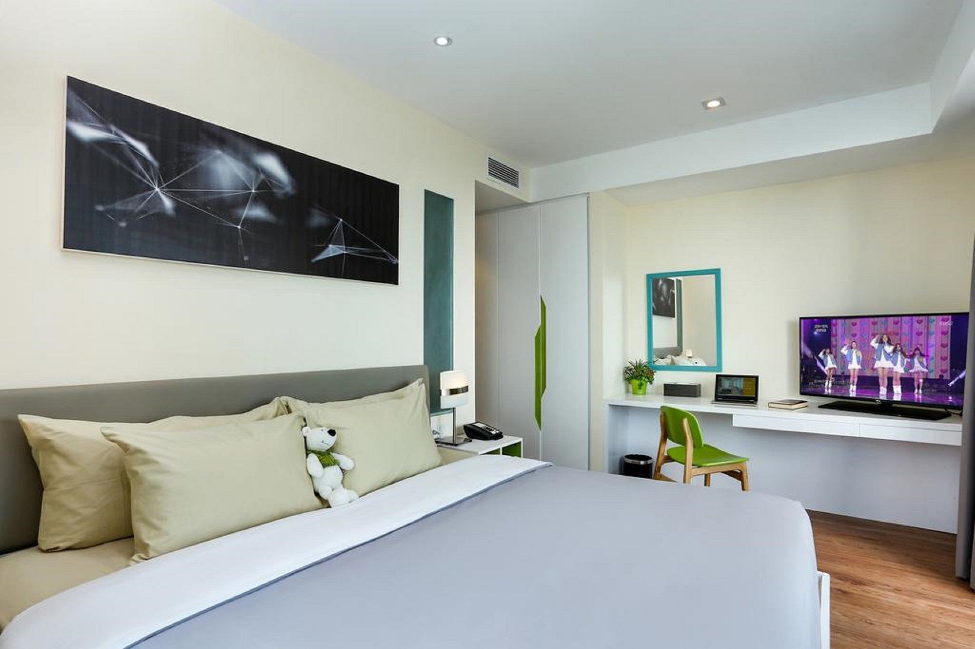 Фото Atlantica Balcony Ocean View Nha Trang