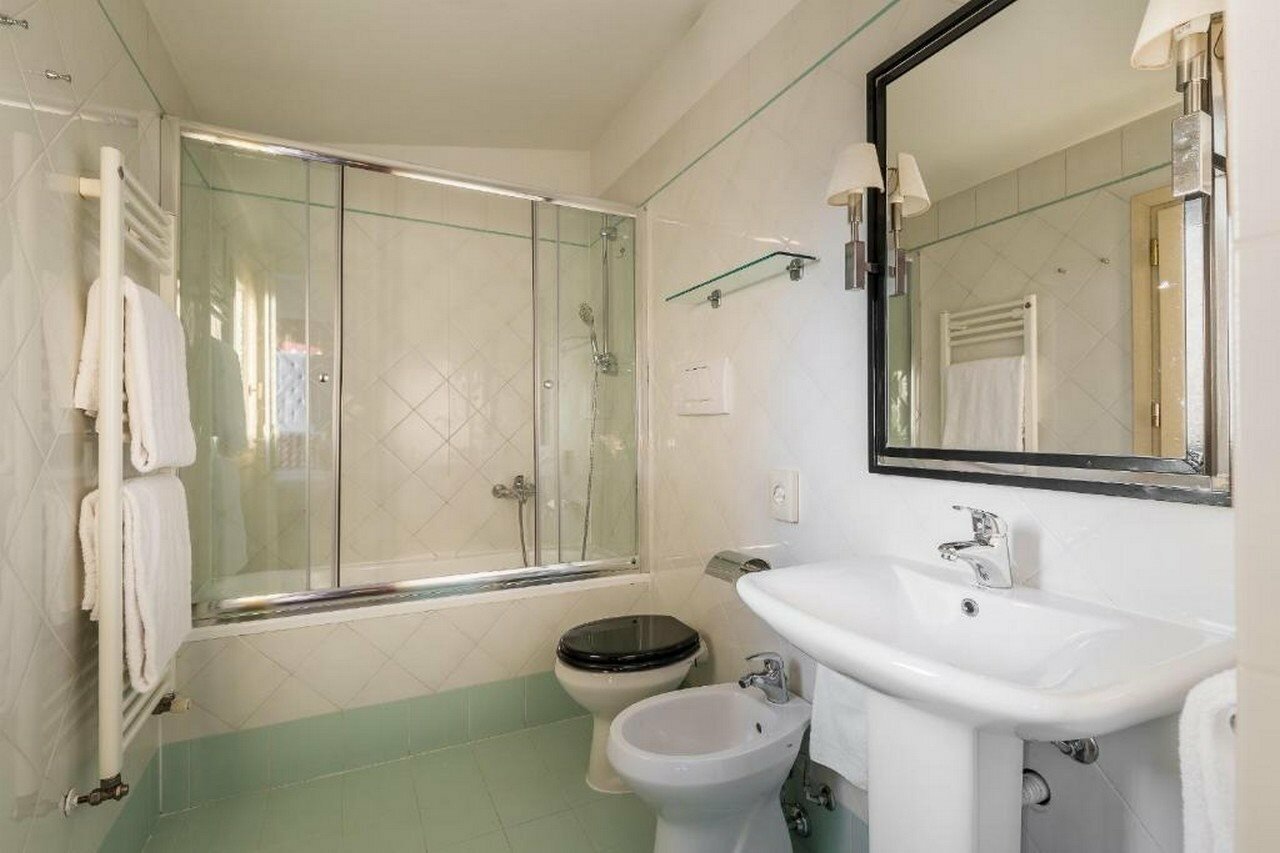 Фото Room Mate Luca