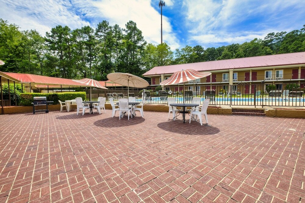 Фото Red Roof Inn Hot Springs