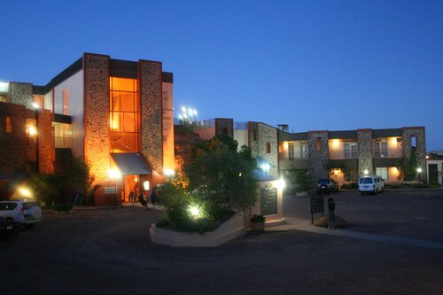 Гостиница Desert Cave Hotel в Кубер-Педи