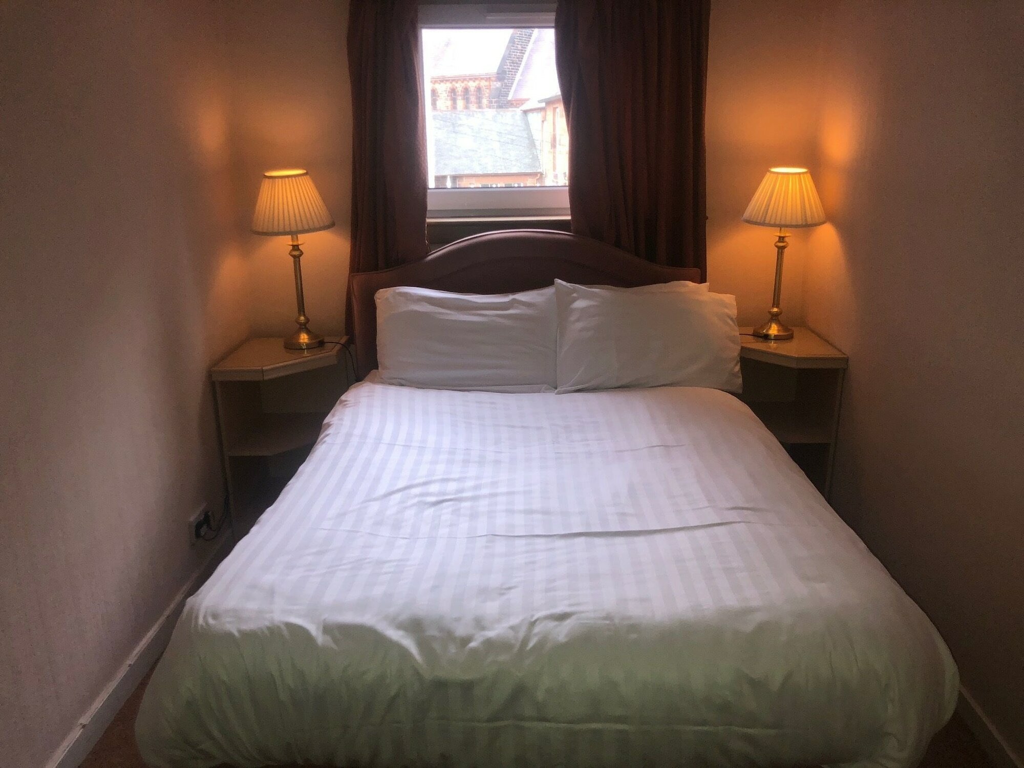 Фото Aberdour Guest House