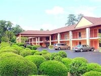 Фото Best Western Tallahassee-Downtown Inn & Suites