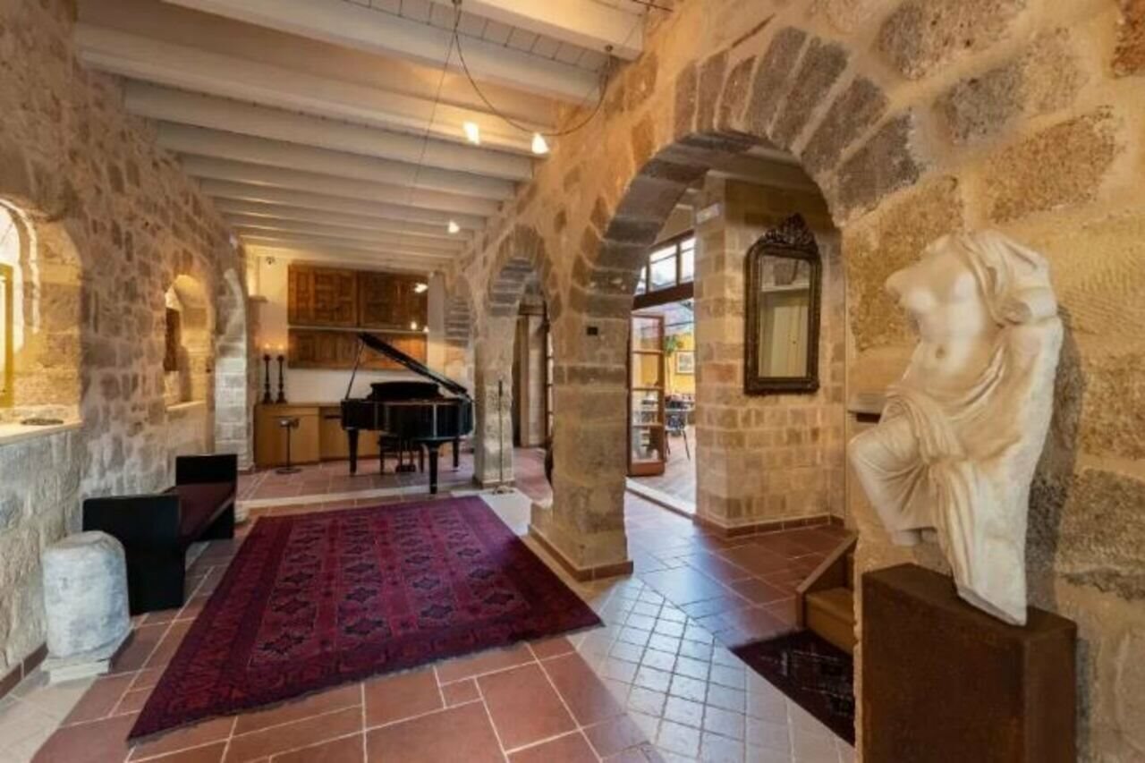 Фото Kókkini Porta Rossa