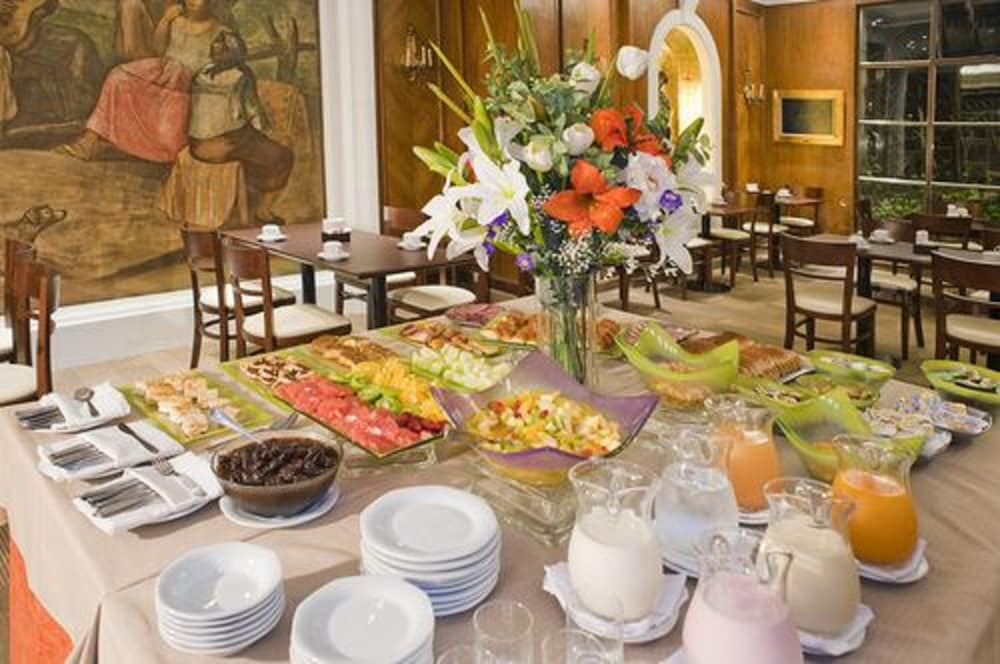 Фото Dora Hotel Buenos Aires