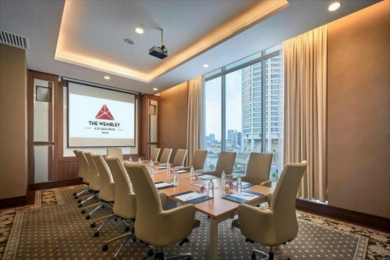 Фото St Giles Wembley Penang