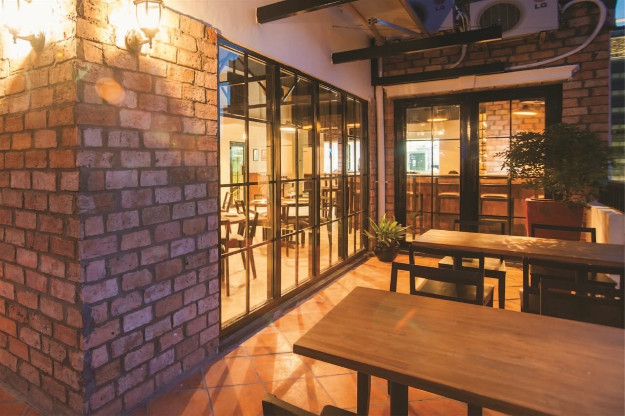 Фото The Alcove Library Hotel