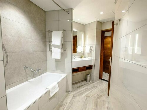 Гостиница Hilton Garden Inn Mbabane в Эсватини