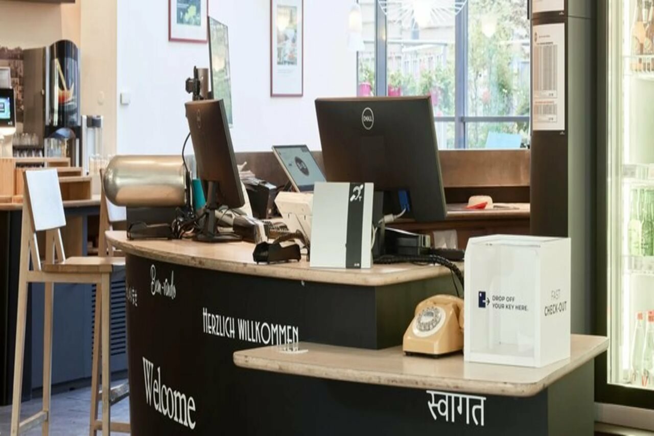 Фото Novotel Suites Paris Nord 18ème Hotel