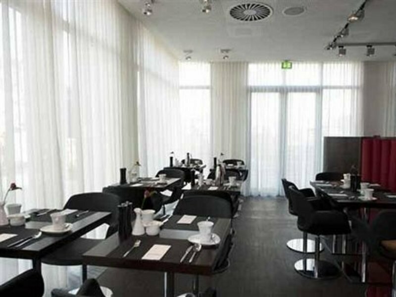 Фото Dormero Hotel Frankfurt Messe