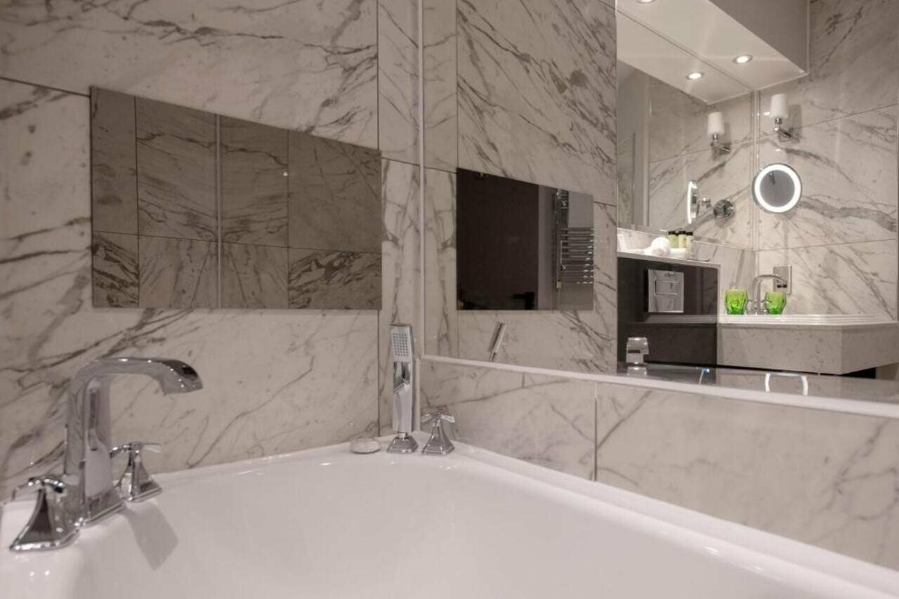 Фото Boulevard Hotel