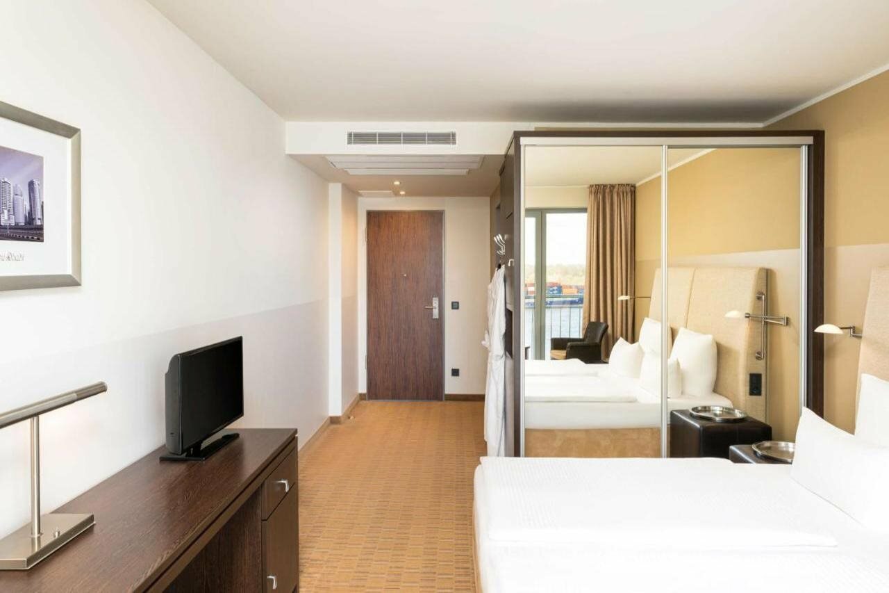 Фото Elaya Hotel Hamburg Finkenwerder