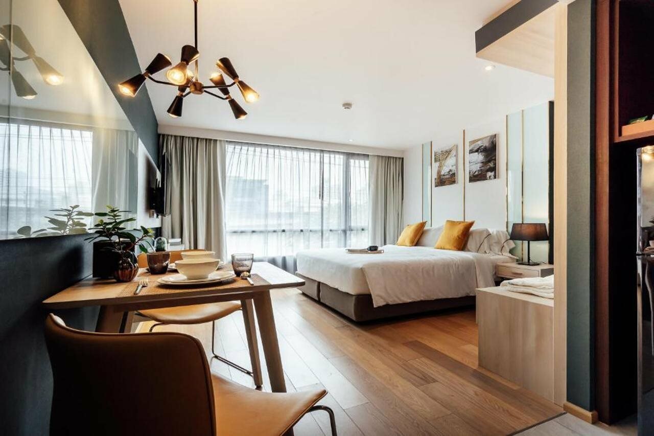 Фото Montana Hotel & Residence