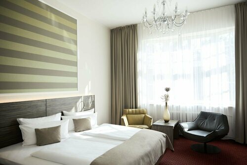 Внешний вид отеля Hotel Prinzregent в Нюрнберге, фото 3