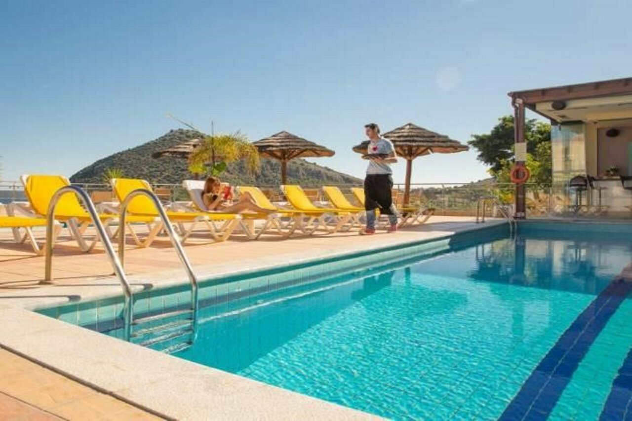 Фото John & George