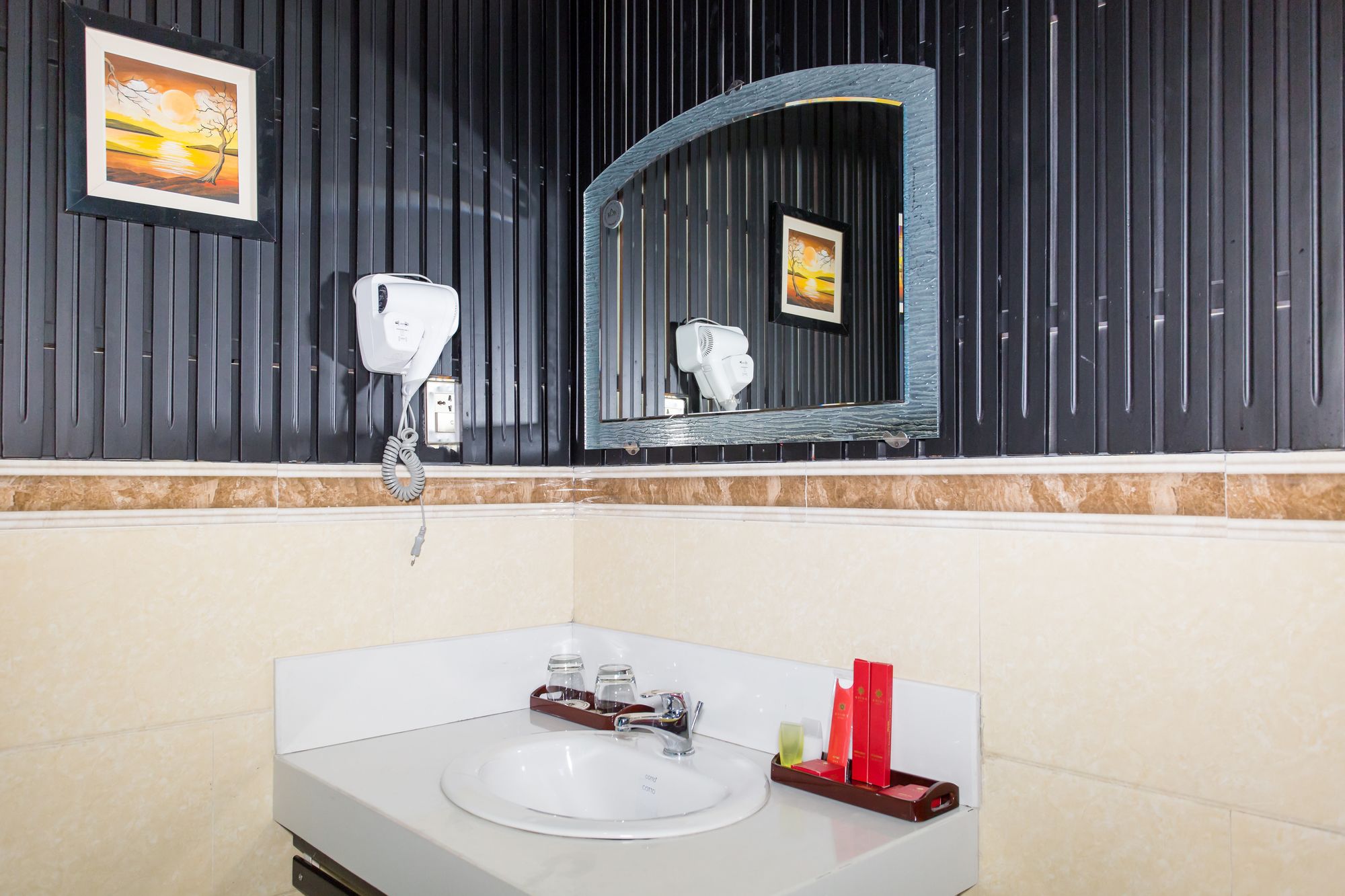 Фото Adina Hotel