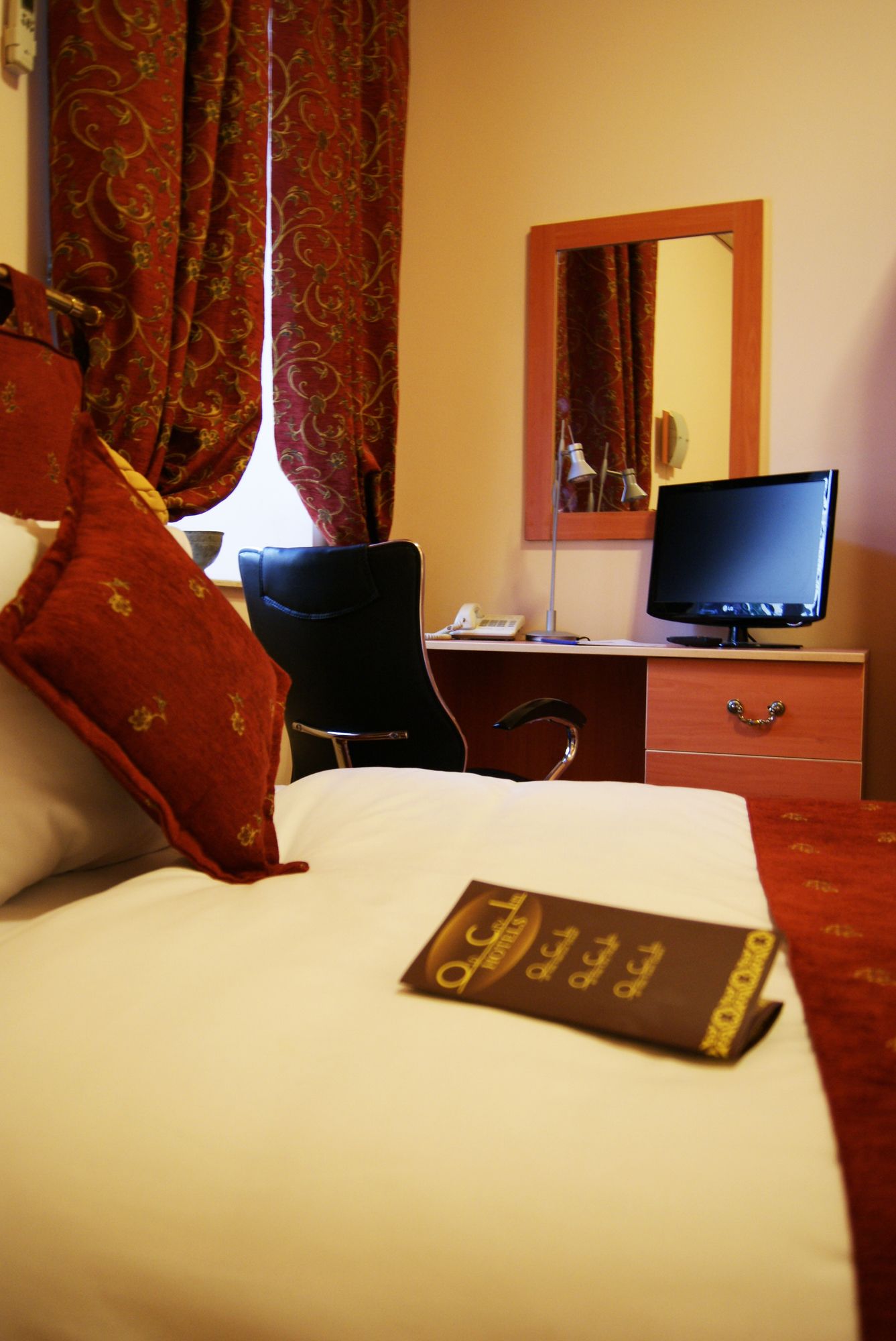 Фото Old City Inn