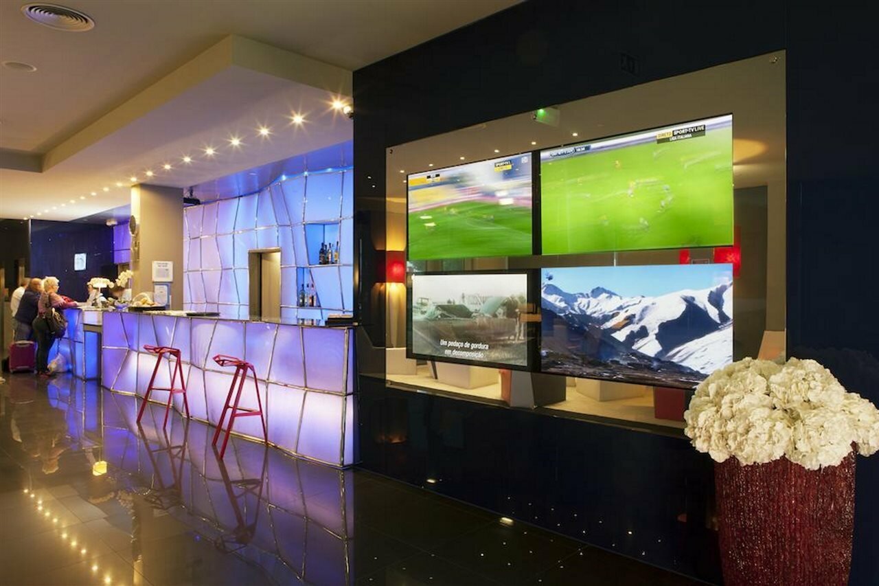 Фото Holiday Inn Express Lisbon Alfragide, an Ihg Hotel