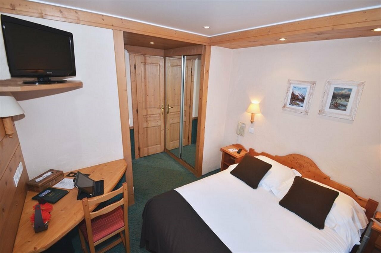 Фото Hotel de l'Arve by HappyCulture