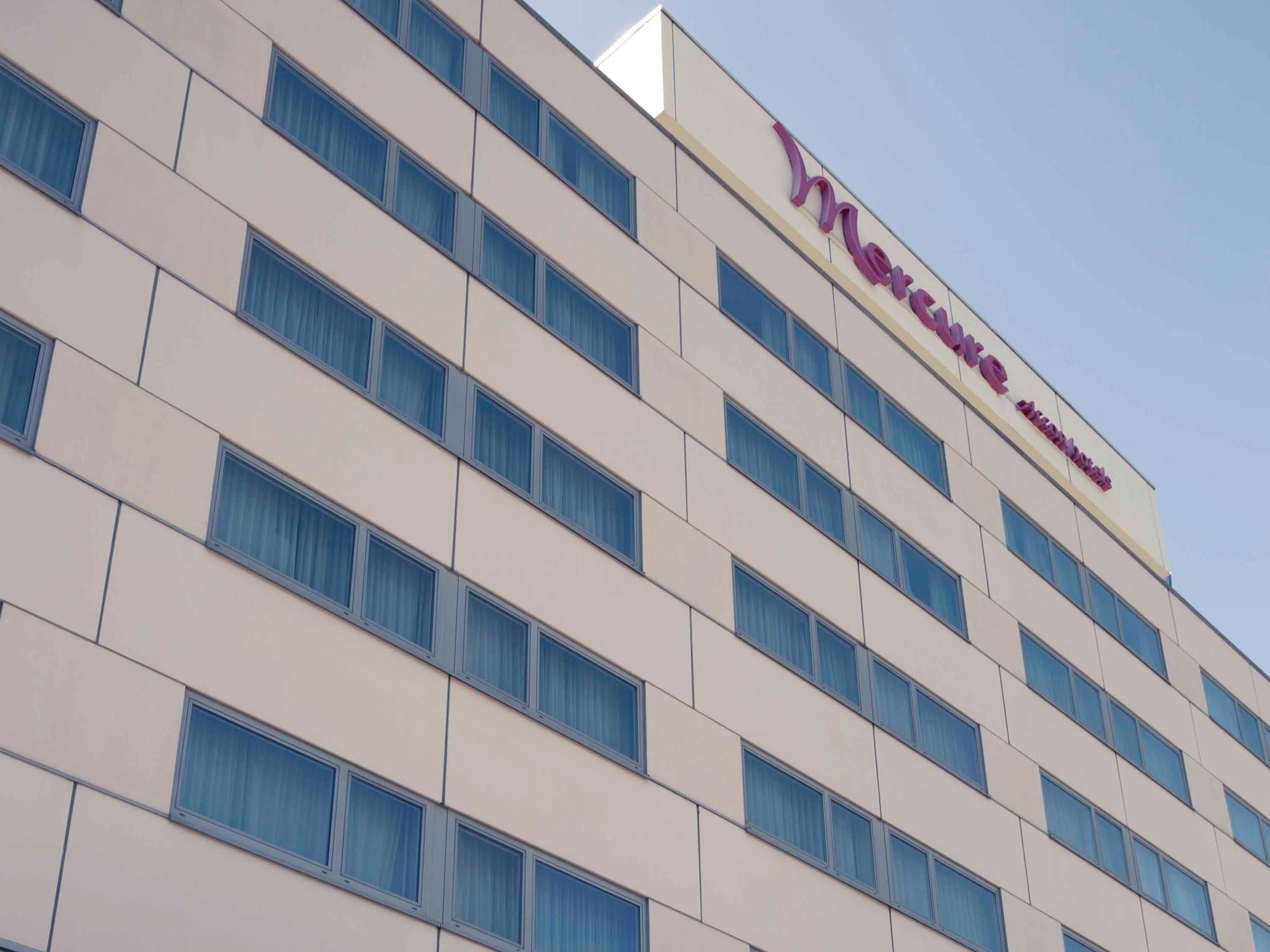 Фото Mercure Hotel Freiburg Am Muenster