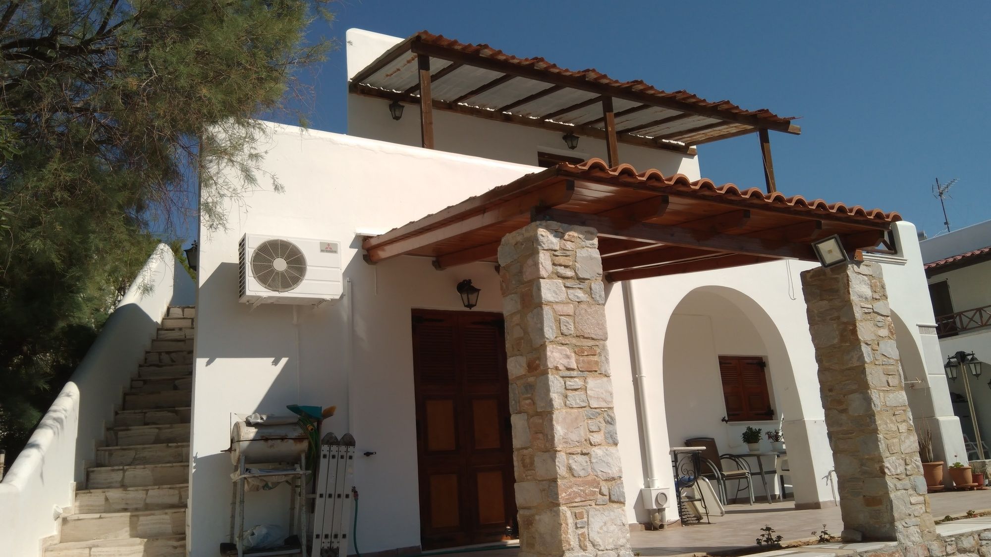 Фото Akti Miaouli Holiday Home