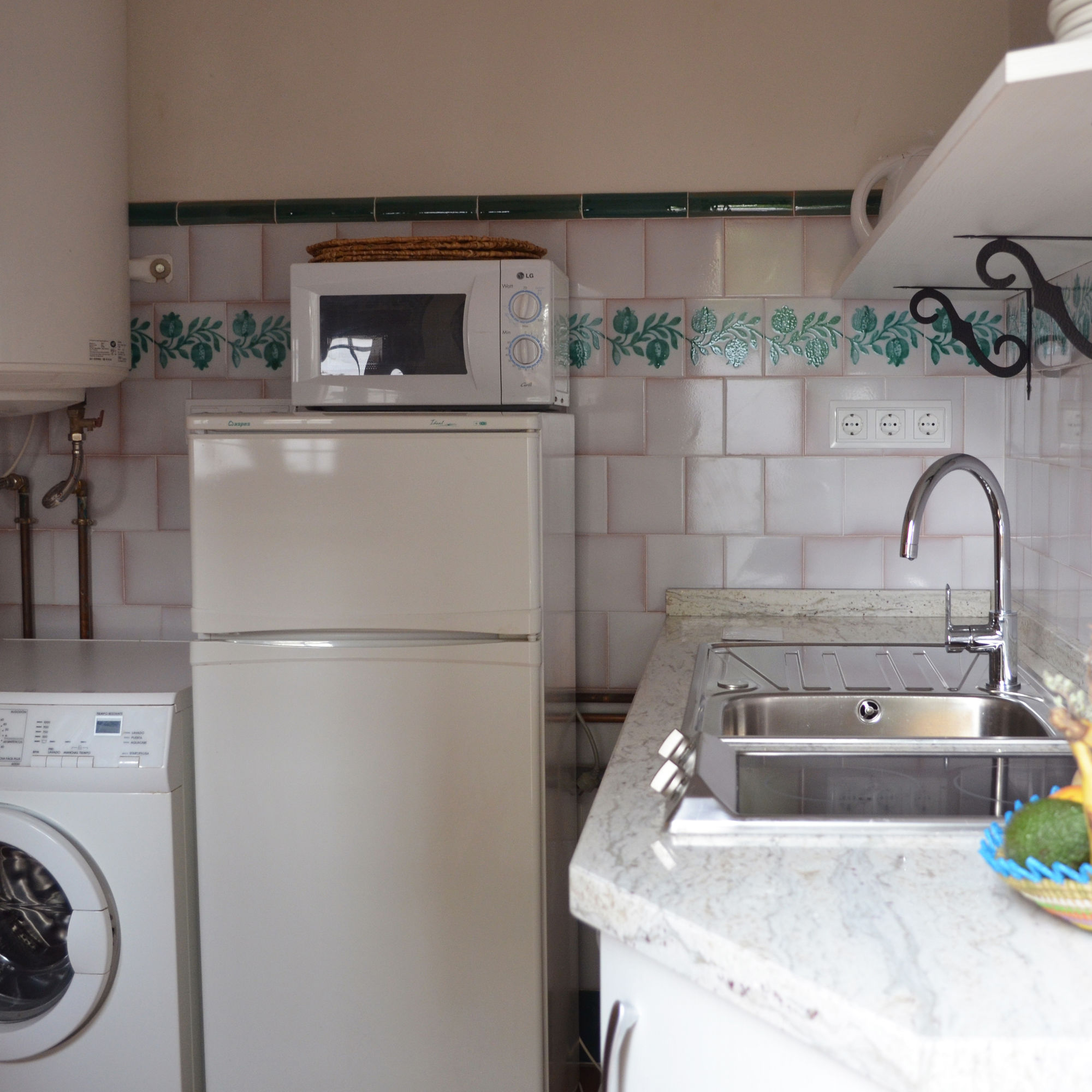 Фото Hotel Santa Isabel la Real