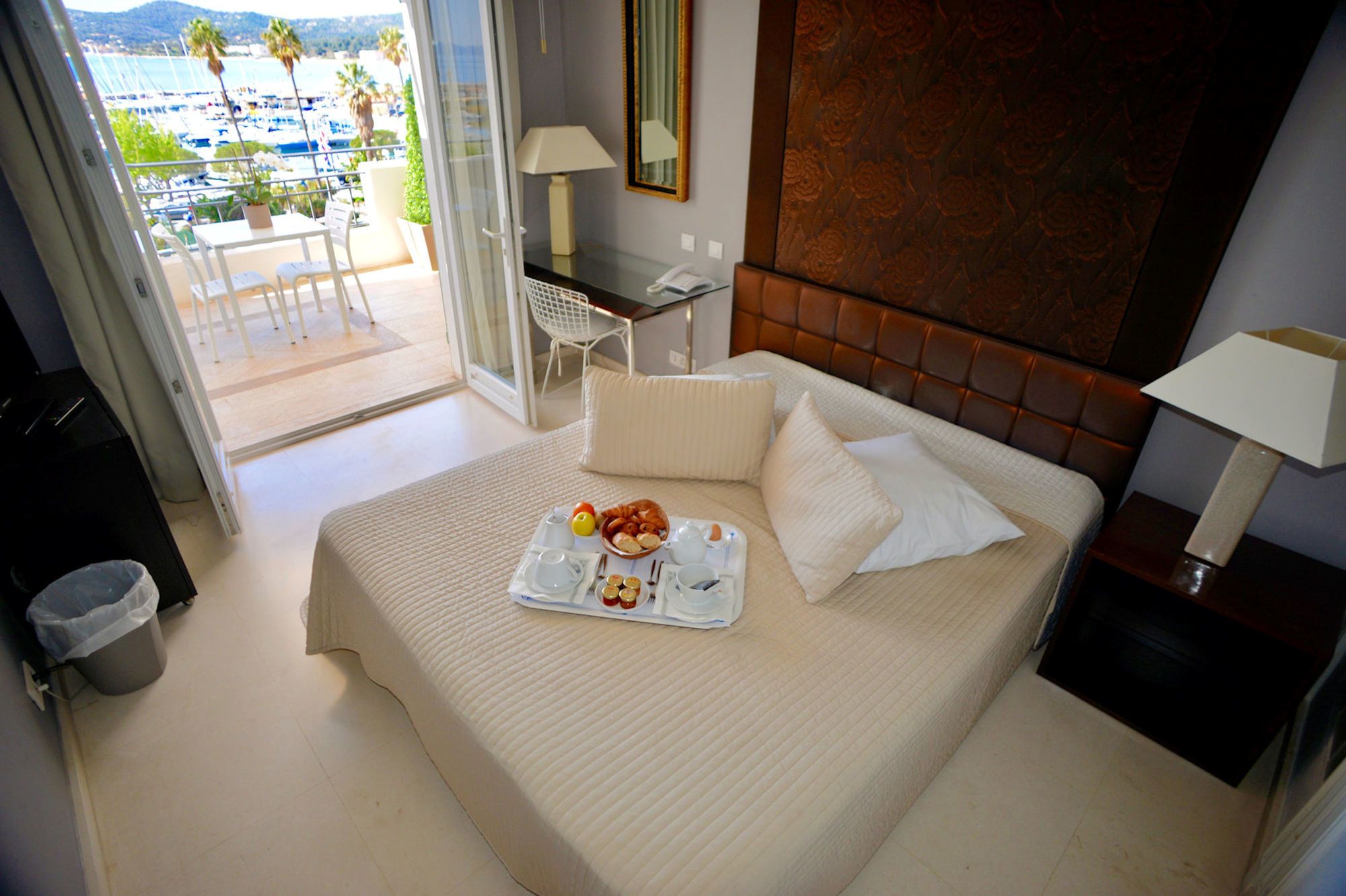 Фото Auberge de la Calanque