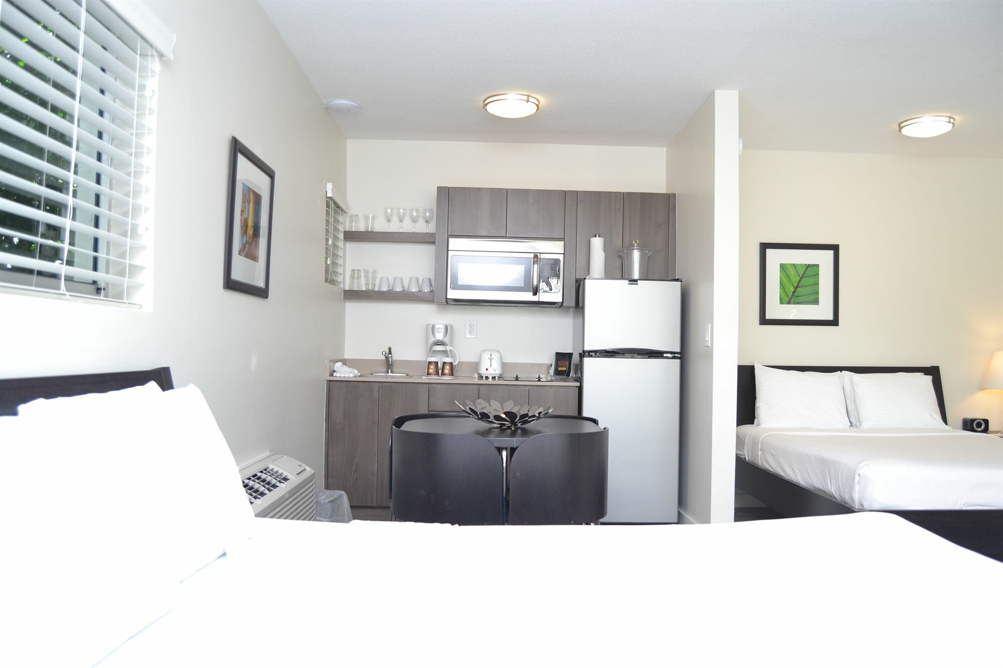 Фото Beach Gardens A North Beach Village Resort Hotel