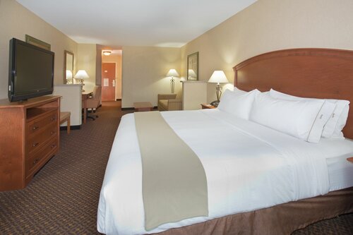 Гостиница Holiday Inn Express Mitchell, an Ihg Hotel