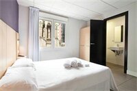Фото Hostal Putxet by Gaiarooms
