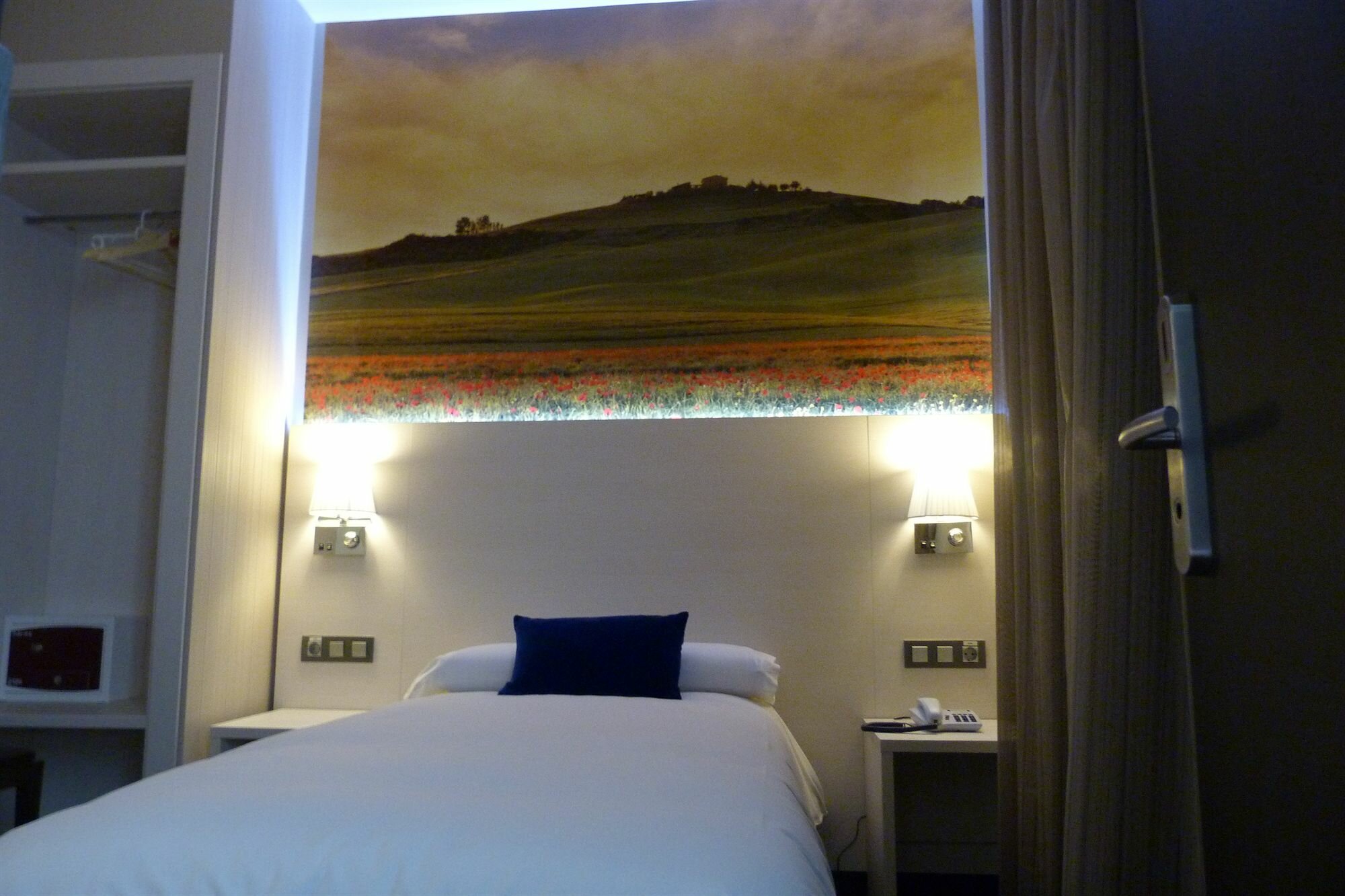 Фото Hostal Prado