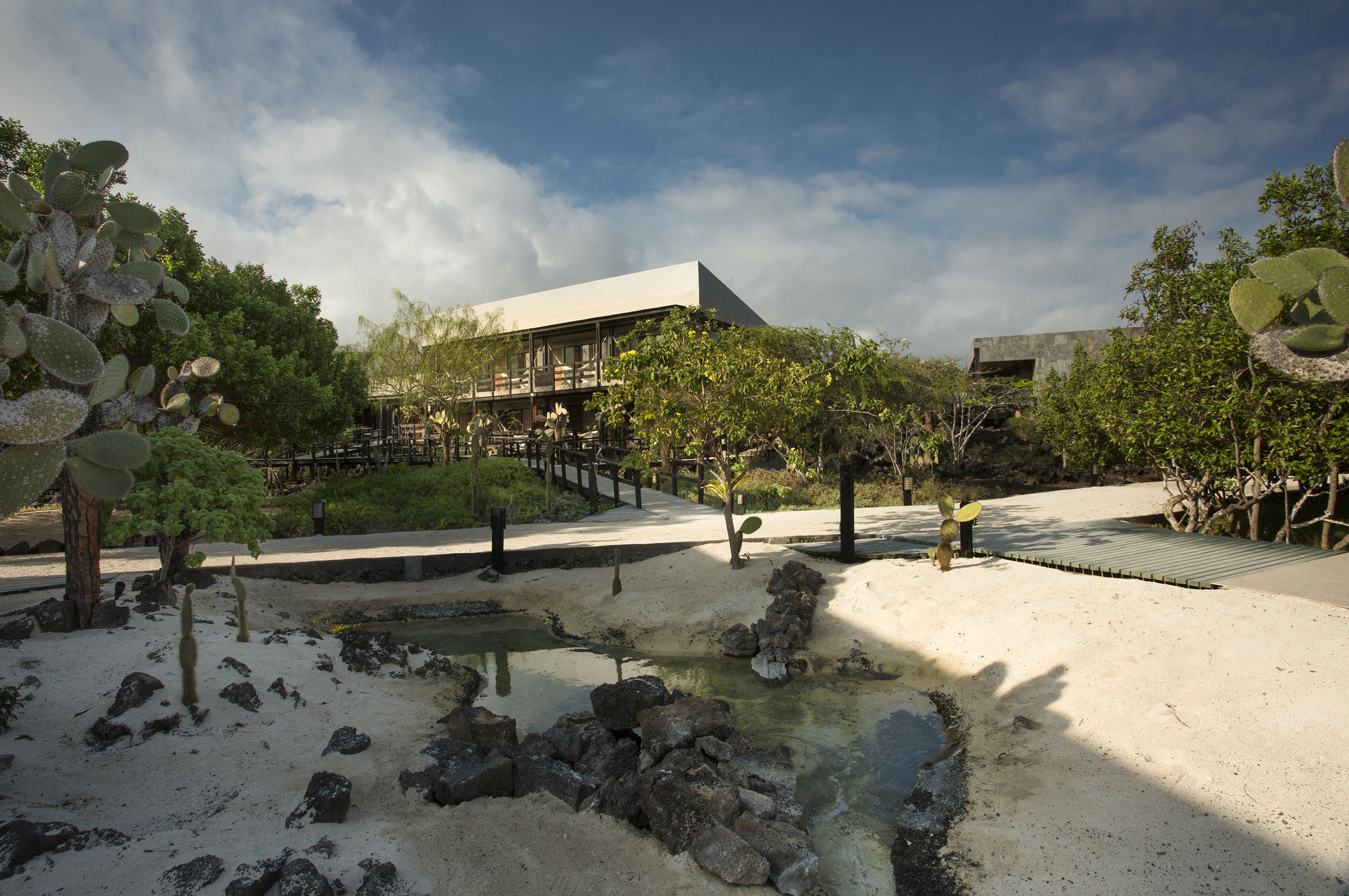 Фото Finch Bay Galapagos Hotel