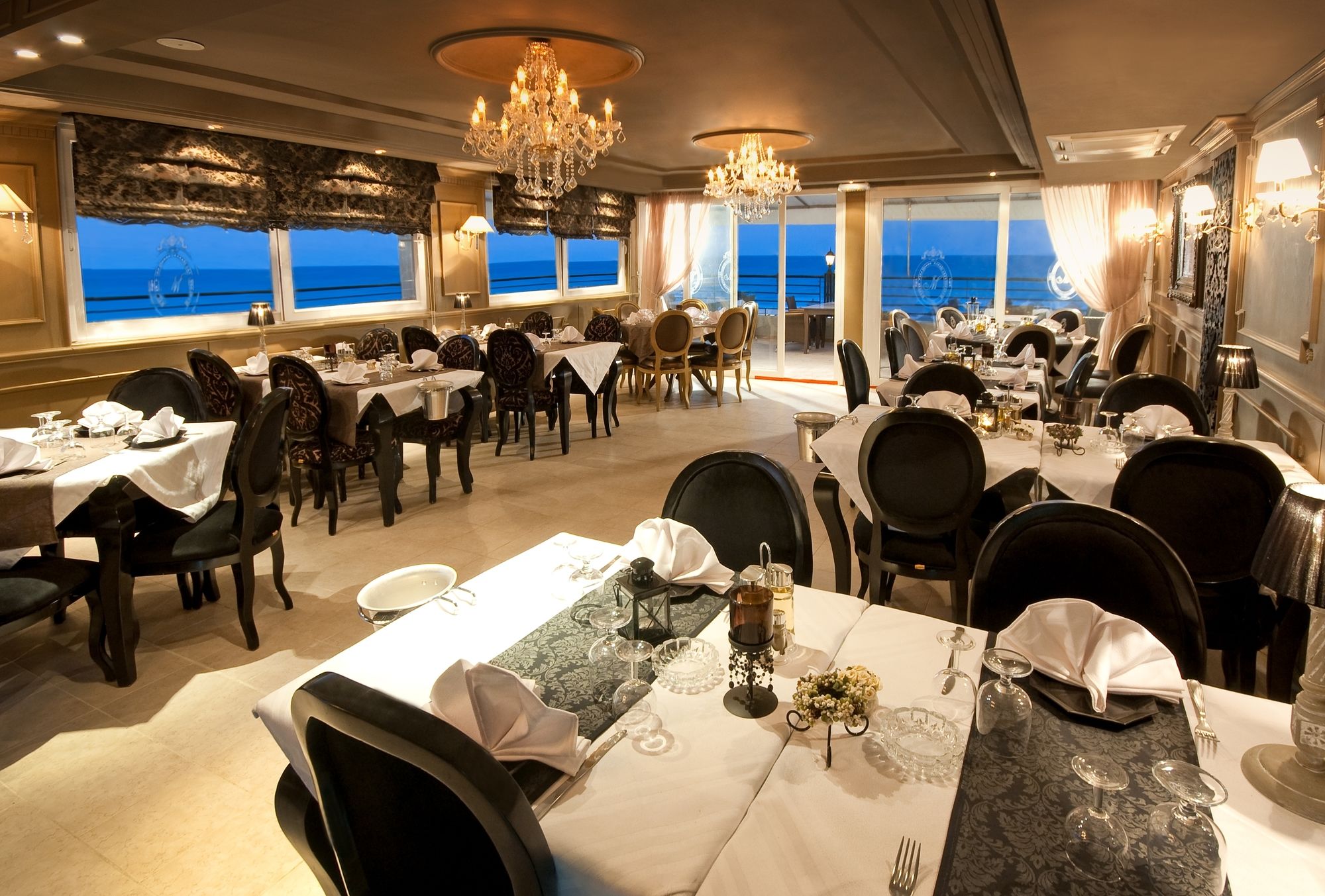 Фото Royal Beach