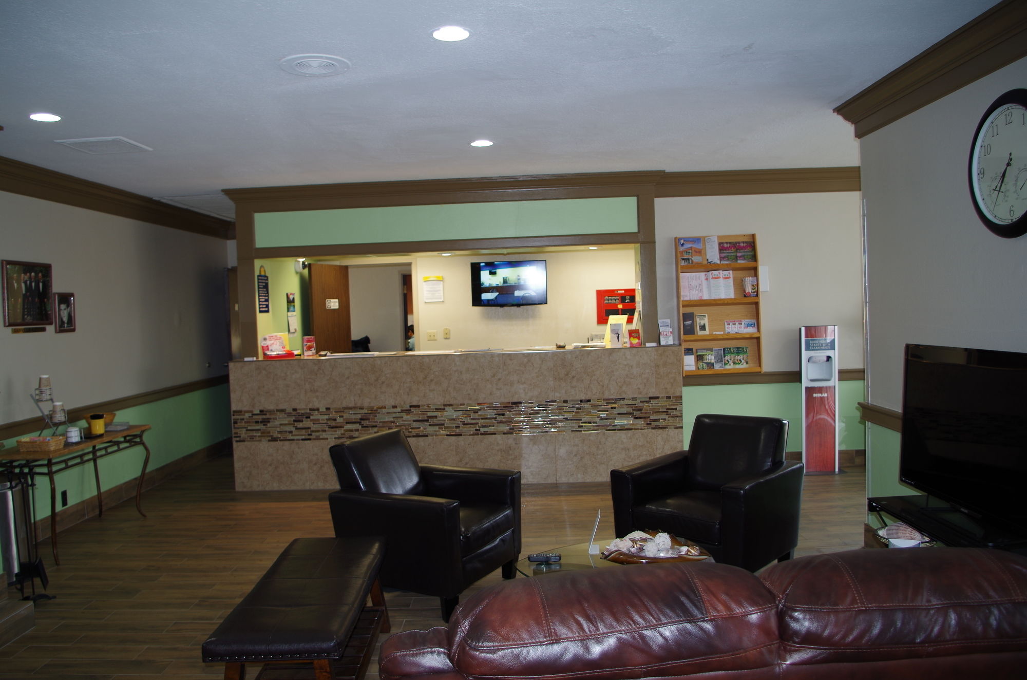 Фото Days Hotel & Conference Center by Wyndham Danville