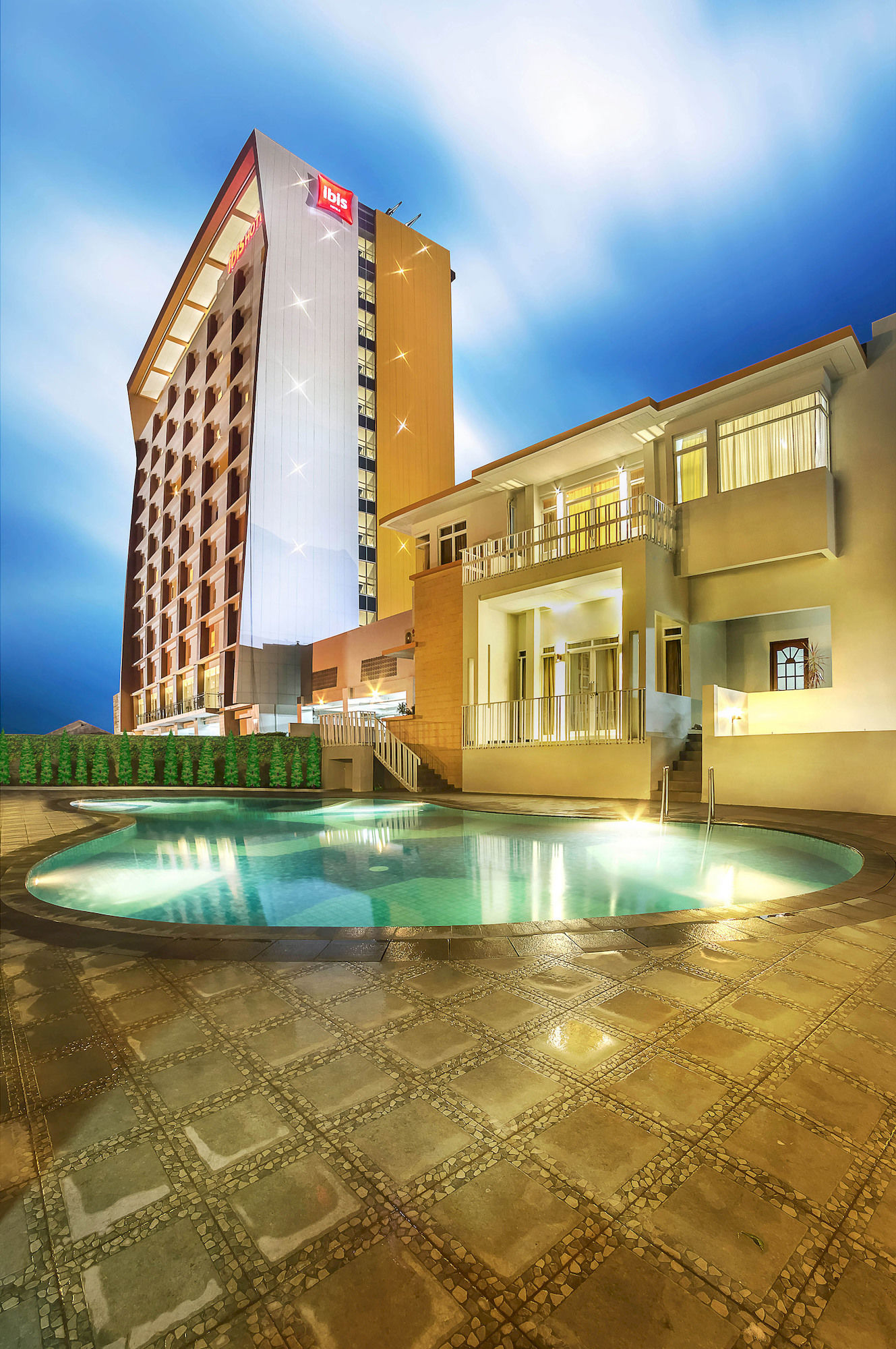 Фото Ibis Padang Hotel