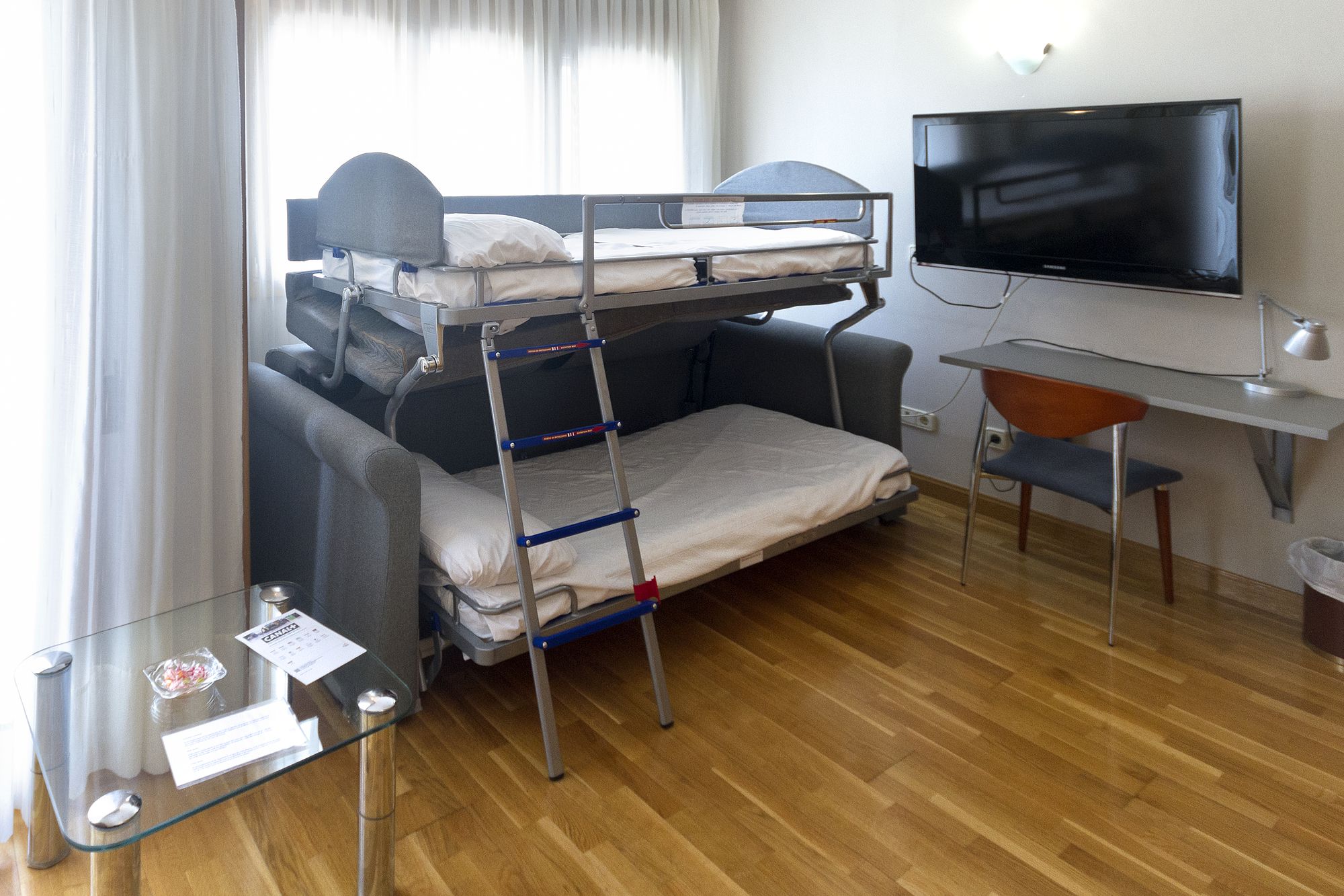 Фото Hotel Santamaría