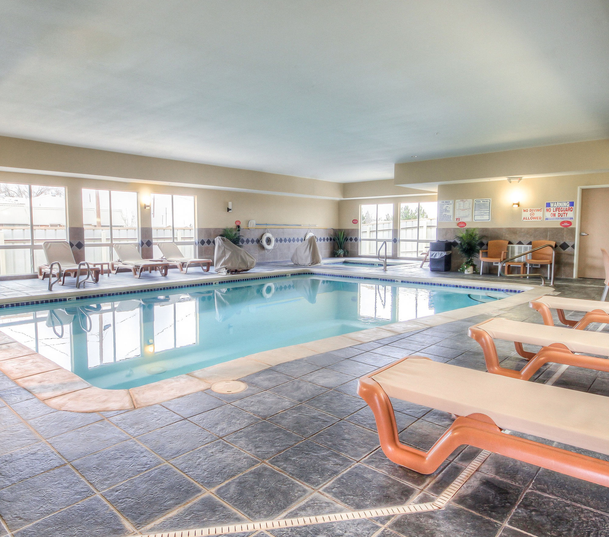 Фото Comfort Suites Pecos