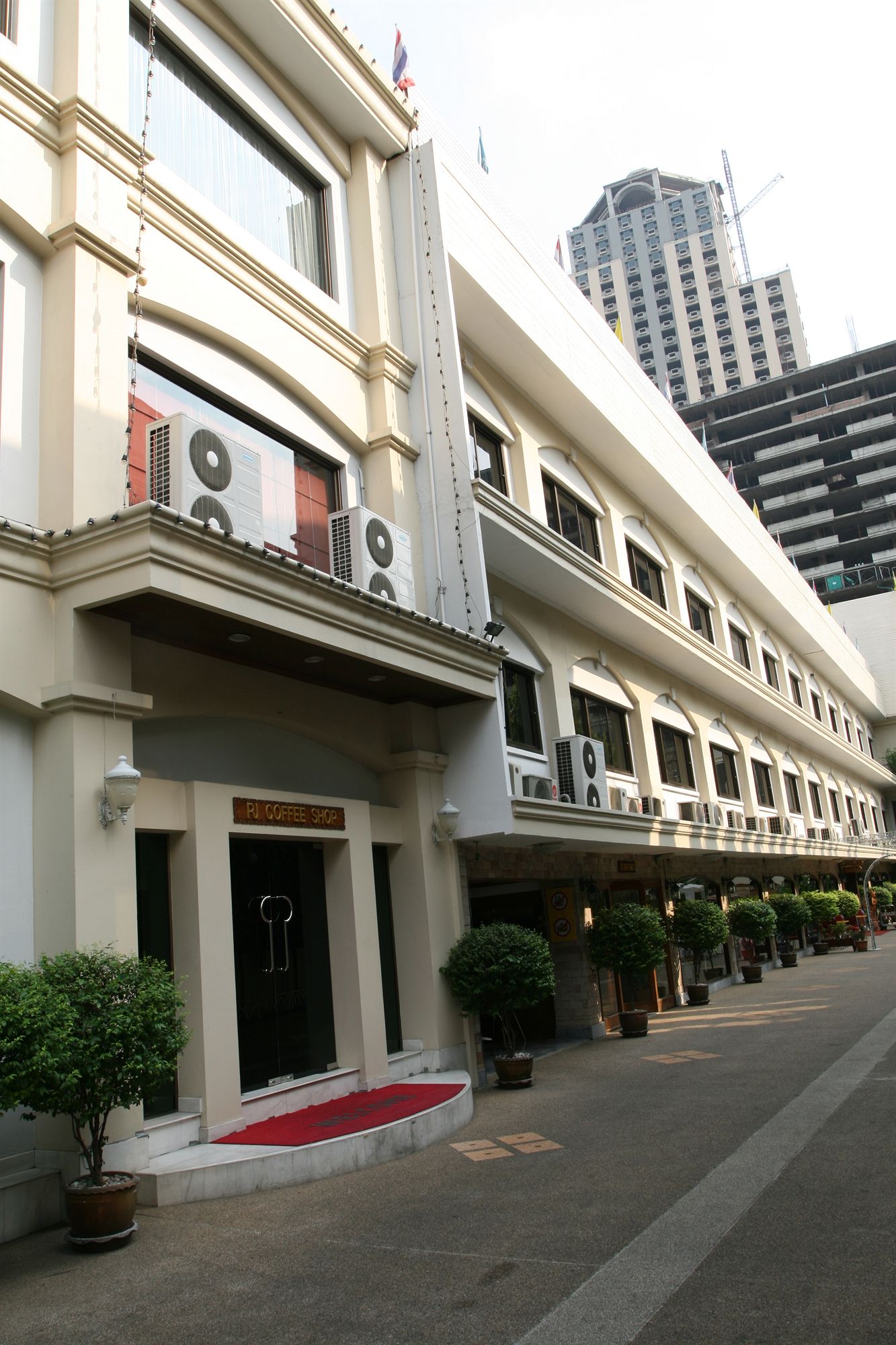 Фото Pj Watergate Hotel