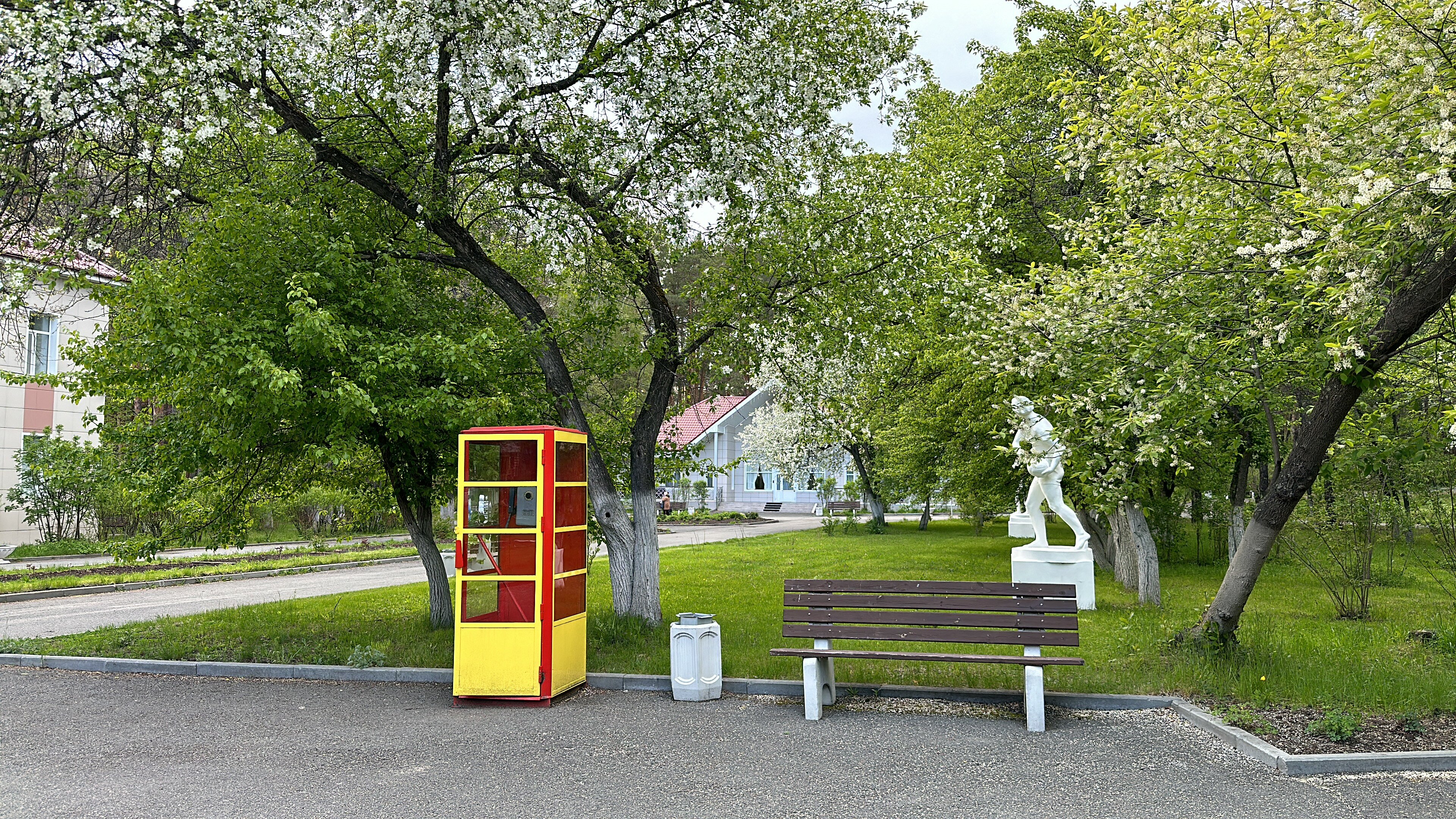 Фото Белый камень