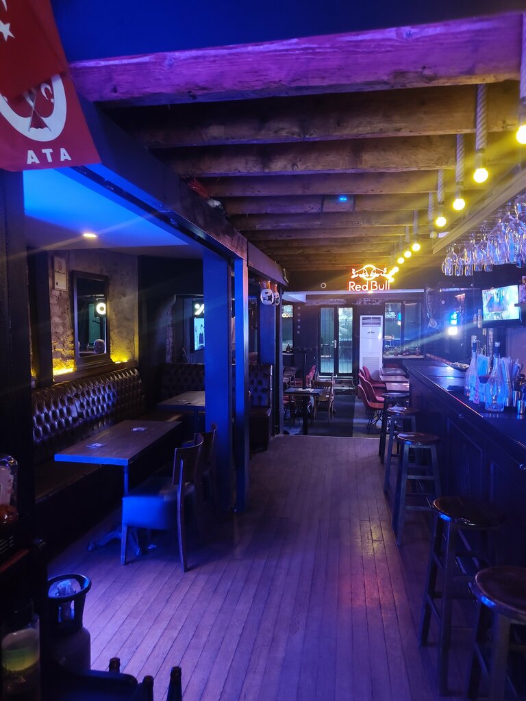 Bar, pub Rasputin Live, Istanbul, photo