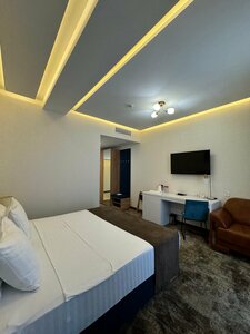 Гостиница Garnet Mir Hotel